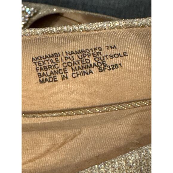ANNE KLEIN NAMBI 7 GOLD METALLIC SPARKLE RHINESTONE Wedding Party NWOB PUMP SHOE - Picture 3 of 9